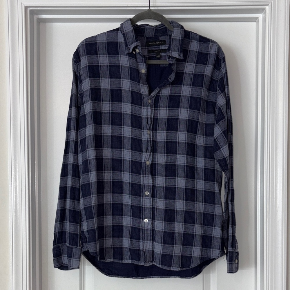 Banana Republic Women’s Slim Fit Plaid Button-Up Shirt L